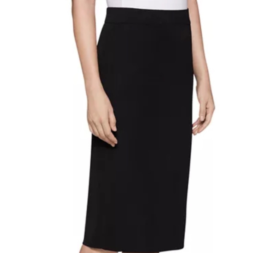 MISOOK Exclusively MIDI Black Skirt Pleated Back Pull On Work Party Size S